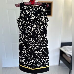 Jessica Howard Black and White Floral Mini Dress